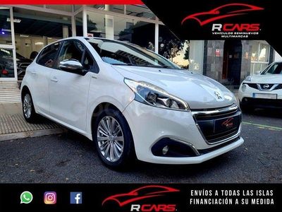 Usado Peugeot 208 Style 82 CV (60 kW) 2018 Blanco Utilitario