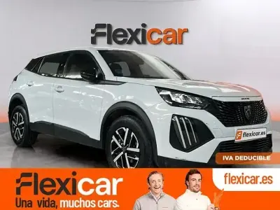 Usado Peugeot 2008 Active 100 CV (73 kW) 2023 Blanco SUV