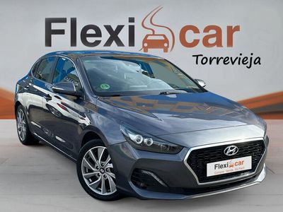 usado Hyundai i30 1.4 TGDI Tecno Fastback Gasolina en Flexicar Torrevieja