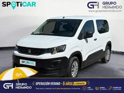 Usado Peugeot Rifter Business-Line 100 CV (73 kW) 2022 Blanco Monovolumen