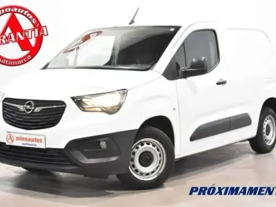 Usado Opel Combo 101 CV (74 kW) 2022 Blanco Monovolumen