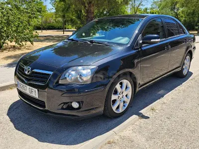 Usado Toyota Avensis