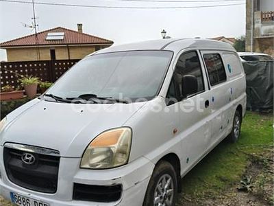 Blanco Usado 2005 Hyundai H-1 Monovolumen | 3000 €