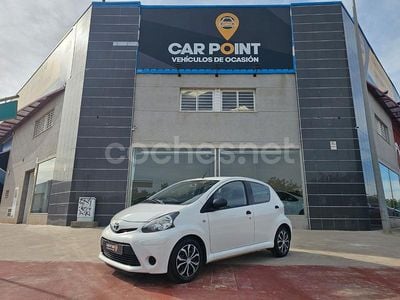 Blanco Usado 2013 Toyota Aygo City Utilitario | 5990 € (Un poco caro)