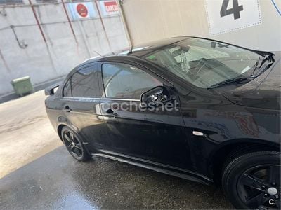 Negro Usado 2008 Mitsubishi Lancer Inform Berlina | 8000 €