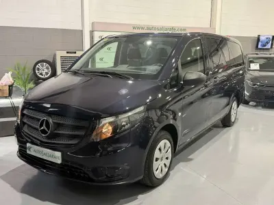 Usado Mercedes Vito 136 CV (100 kW) 2019 Azul Van