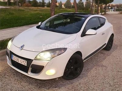 Blanco Usado 2010 Renault Mégane Dynamique Berlina | 4500 € (Precio justo)