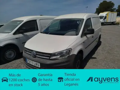 Begagnad VW Caddy Maxi 83 kW (113 HK) 2021 Vit Minibuss