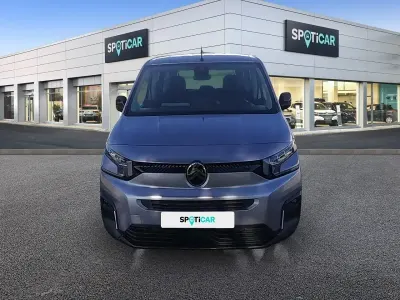 Usado Citroën Berlingo 102 CV (75 kW) 2025 Gris Monovolumen