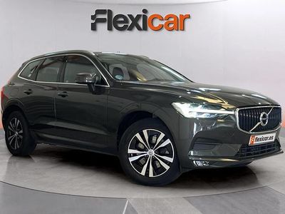 Usado Volvo XC60 Momentum 199 CV (146 kW) 2021 Gris SUV