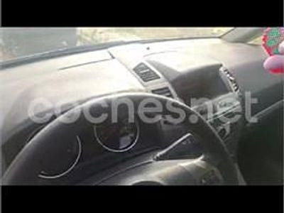 Gris / plata Usado 2007 Opel Zafira Enjoy Monovolumen | 6000 €