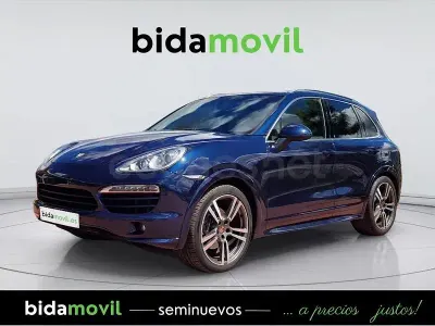 Usado Porsche Cayenne Platinum Edition 245 CV (180 kW) 2013 Azul SUV