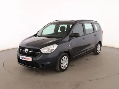 Usado Dacia Lodgy Essentiel 102 CV (75 kW) 2019 Gris Monovolumen