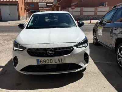 Usado Opel Corsa Expression 85 CV (62 kW) 2022 Blanco Utilitario