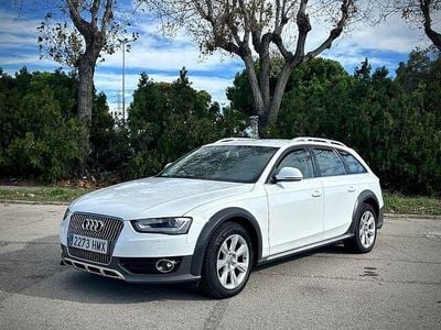 Usado Audi A4 Allroad 211 CV (155 kW) 2012 Blanco Familiar