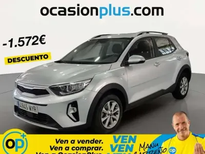Usado Kia Stonic 79 CV (58 kW) 2025 Blanco SUV