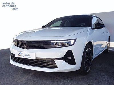 Blanco Usado 2023 Opel Astra Familiar | 34.490 €