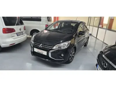 Käytetty Mitsubishi Space Star 71 HP (52 kW) 2023 Musta Viistoperä