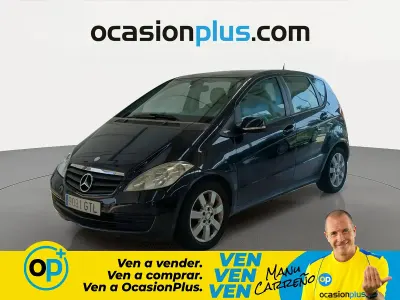 Usado Mercedes A160 Exclusive 95 CV (69 kW) 2010 Negro Utilitario