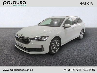 Blanco Usado 2025 Skoda Superb Selection Familiar | 32.900 €