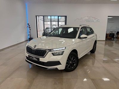 Usado Skoda Kamiq Ambition 110 CV (80 kW) 2021 Blanco SUV