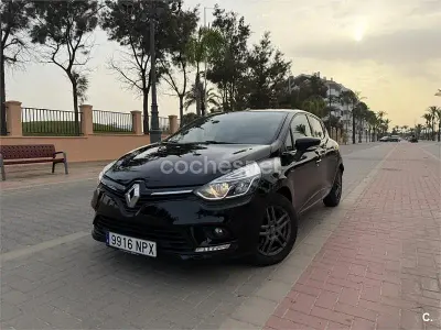 Usado Renault Clio IV LIMITED 90 CV (66 kW) 2019 Negro Berlina