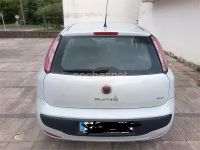 Używany Fiat Punto Evo Dynamic 90 KM (66 kW) 2010 Biały Hatchback