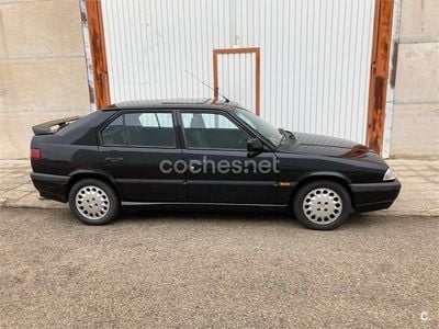 Usado Alfa Romeo 33 137 CV (100 kW) 1990 Negro Berlina