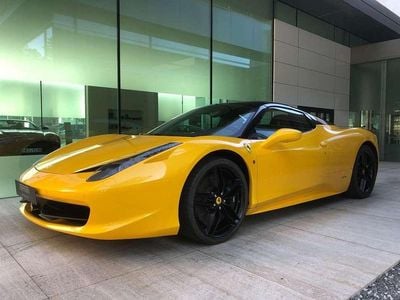 Usado Ferrari 458 570 CV (419 kW) 2012 Amarillo Descapotable