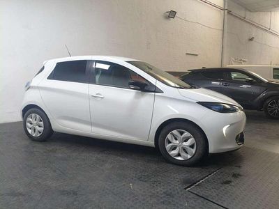Usado Renault Zoe Life 67 kW (92 CV) 2017 Blanco Utilitario