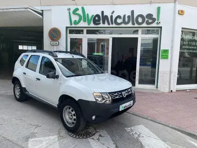 Usado Dacia Duster Ambiance 125 CV (91 kW) 2016 Blanco SUV