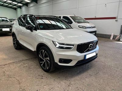 Blanco Usado 2018 Volvo XC40 R-Design SUV | 23.500 € (Un poco caro)