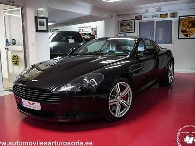 Negro Usado 2010 Aston Martin DB9 Coupe | 60.000 €