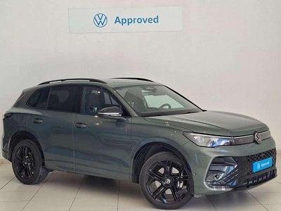 Usado VW Tiguan R-line 150 HP (110 kW) 2025 Verde SUV