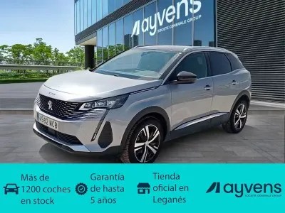 Usado Peugeot 3008 GT 131 CV (96 kW) 2022 Gris SUV