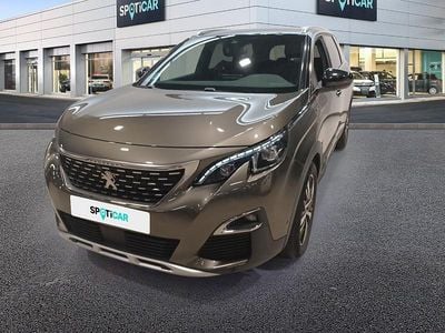 Verde Usado 2019 Peugeot 5008 GT-line Monovolumen | 15.490 € (Precio justo)