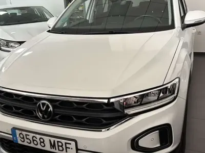 Usado VW T-Roc Life 116 CV (85 kW) 2022 Blanco SUV