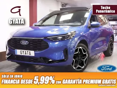Usado Ford Kuga ST-Line 179 CV (131 kW) 2024 Azul SUV