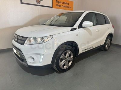Usado Suzuki Vitara GLX 120 CV (88 kW) 2018 Blanco SUV