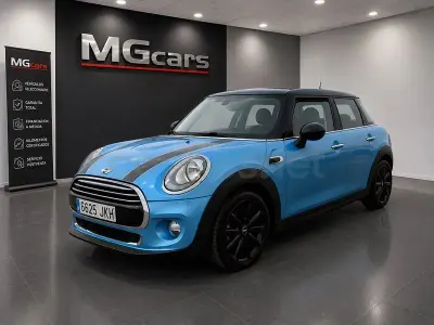 Usado Mini Cooper 136 CV (100 kW) 2016 Azul Utilitario