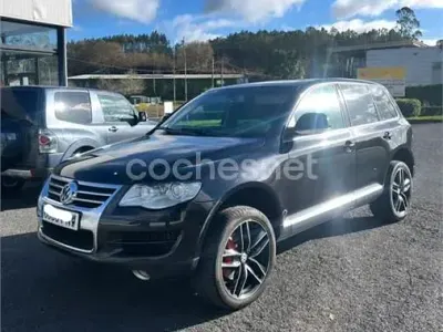 Usado VW Touareg 225 CV (165 kW) 2007 Negro SUV
