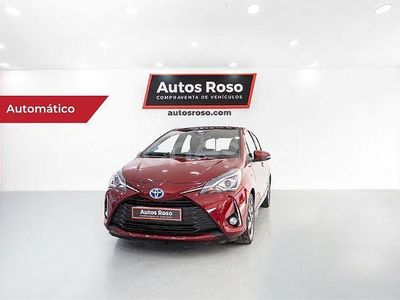 Granate Usado 2018 Toyota Yaris Hybrid Active Berlina | 14.990 € (Precio justo)