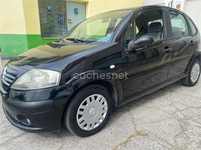 Usado Citroën C3 70 CV (51 kW) 2005 Negro Berlina