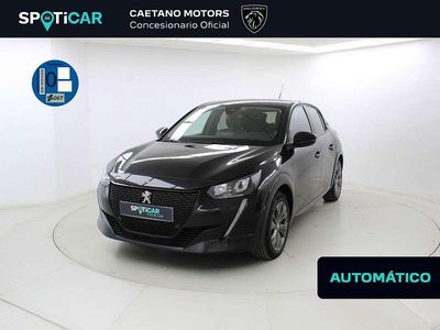 Usado Peugeot e-208 Allure 100 kW (136 CV) 2023 Negro Utilitario