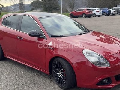 Usado Alfa Romeo Giulietta Quadrifoglio Verde 240 CV (176 kW) 2014 Rojo Utilitario