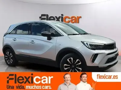 Usado Opel Crossland Elegance 110 CV (80 kW) 2024 Gris SUV