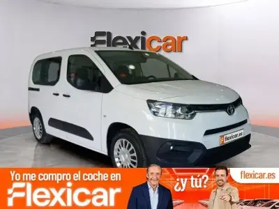 Usado Toyota Proace Verso Active 102 CV (75 kW) 2022 Blanco Familiar