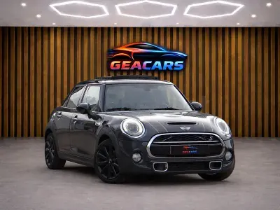 Usado Mini Cooper SD 170 CV (125 kW) 2015 Gris / plata Utilitario