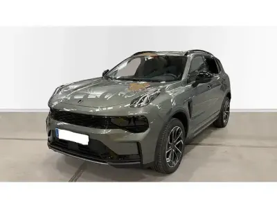 Usado Lynk & Co 01 276 CV (202 kW) 2026 Verde SUV