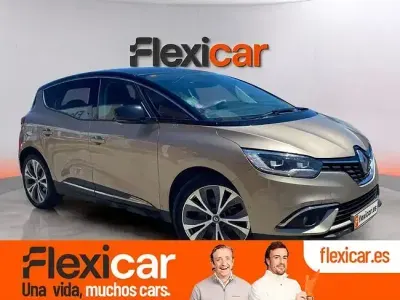 Usado Renault Scénic Zen 130 CV (95 kW) 2017 Amarillo